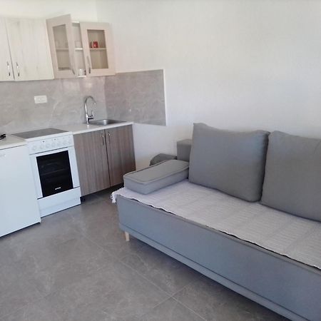 Mandi Appartement Marina Buitenkant foto