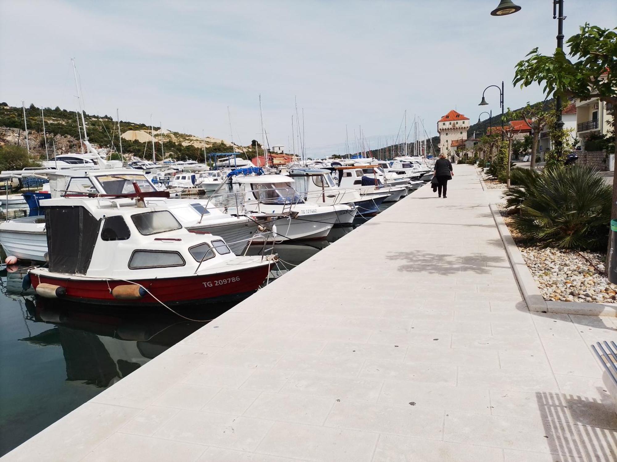 Mandi Appartement Marina Buitenkant foto